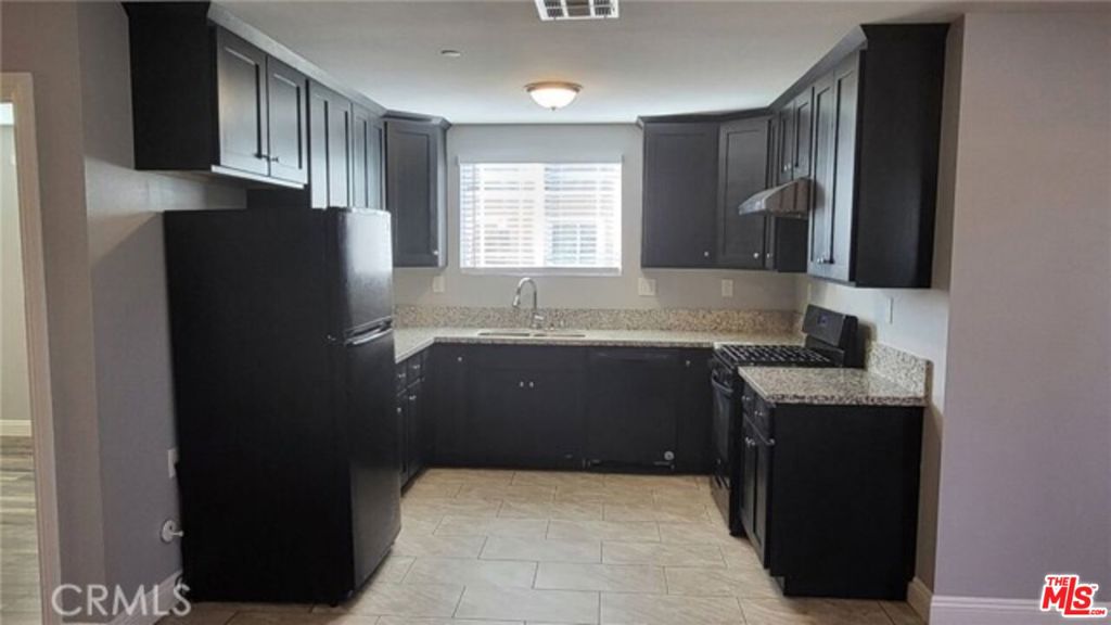 154 E 84th Place Los Angeles CA, 9000363868034193667122