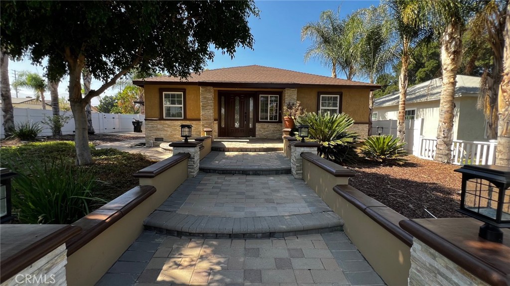 $3,600/month 924 Wyval Avenue 101 Corona CA, 9288264053684917761121