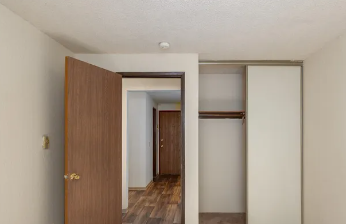 Badger Apartments63415031694467121
