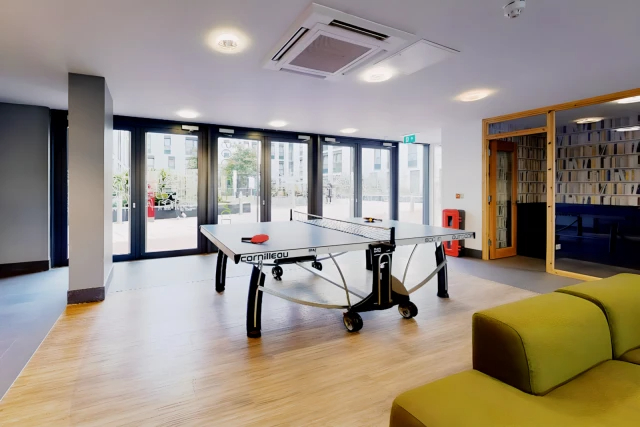 Gob Sterling Court (Wembley)64089373563265122