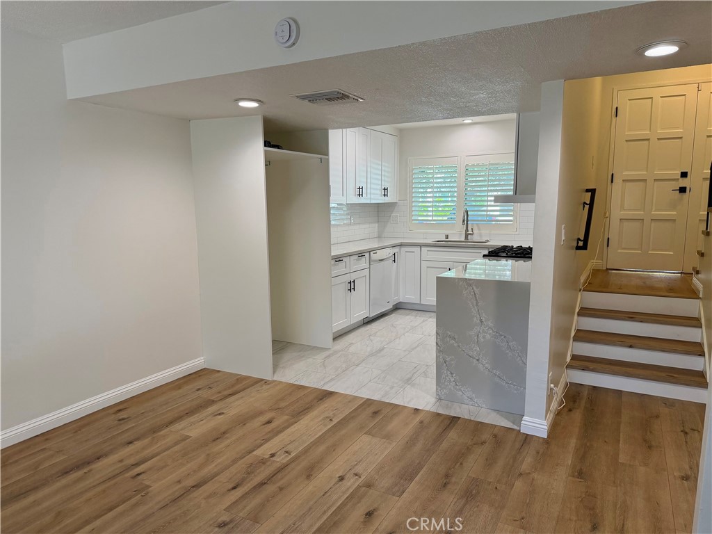 6601 Wilbur Avenue 51 Reseda CA, 9133564130805164802121