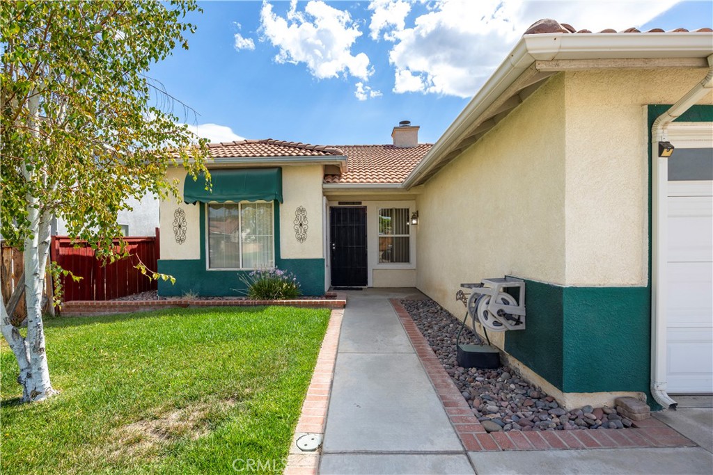 980 lexington, Hemet CA, 9254563768280764419120