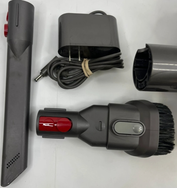 (Original $199) Aspiradora de mano inalámbrica Dyson V7 para coche, barco y camión - Usada63148378584449122
