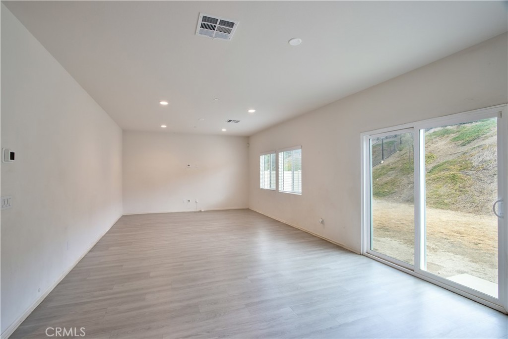 30709 Expedition Drive, Winchester CA, 9259663644308813699122