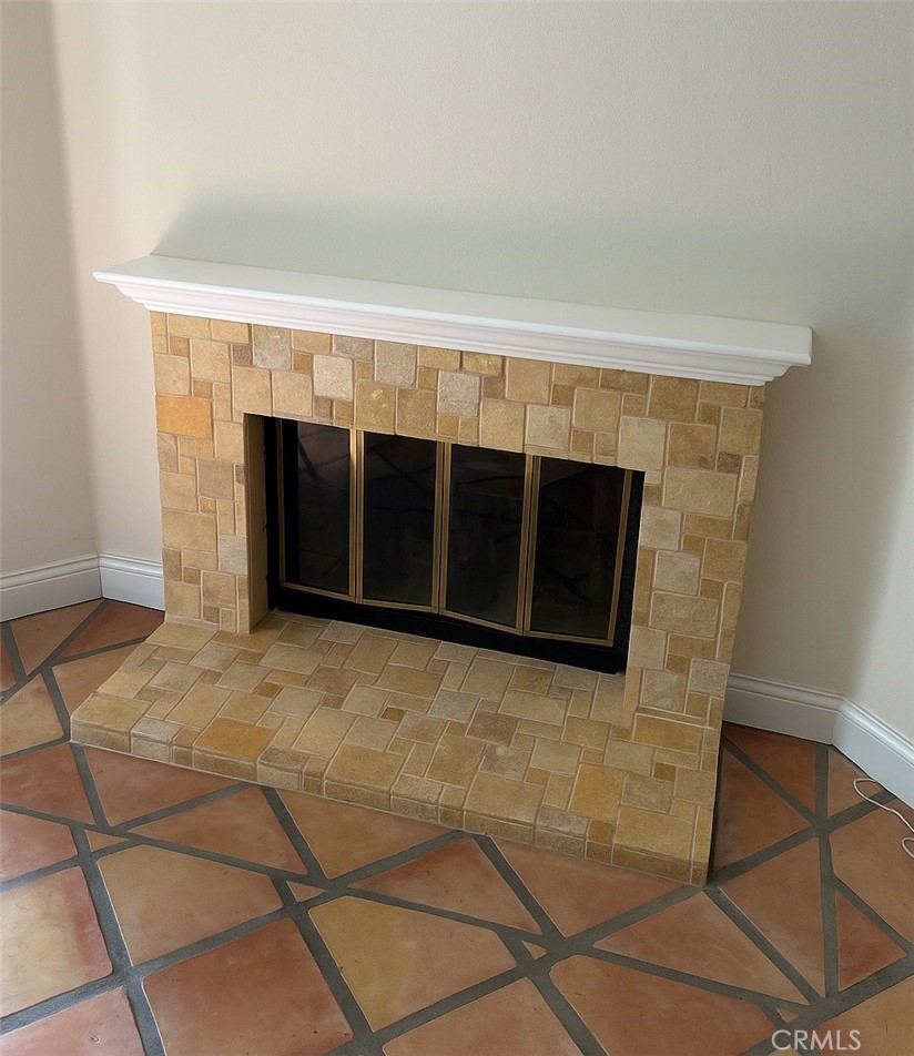 4700 Warner Avenue 1, Huntington Beach CA, 9264963644854705155122
