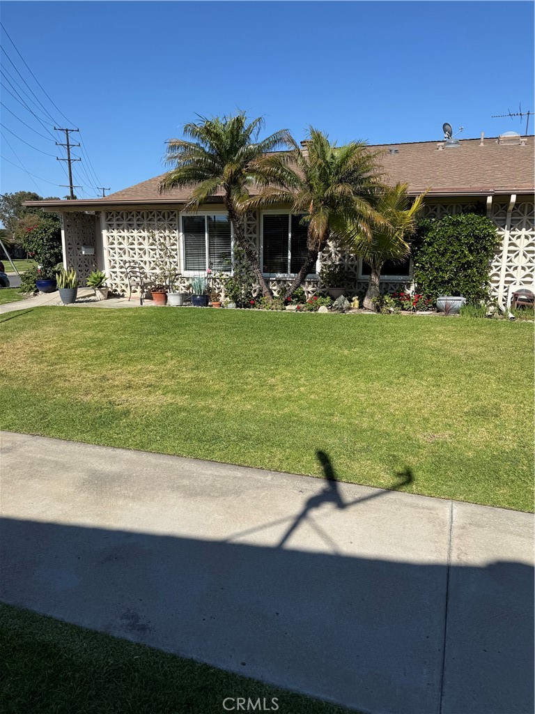 1540 Northwood Rd. 11-270L Seal Beach CA, 9074064131080225411120