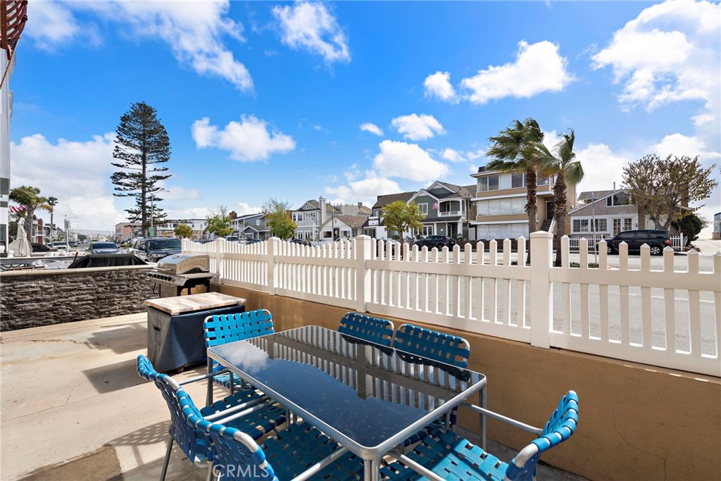 $4,800/mes 112 E Balboa Boulevard A Newport Beach CA, 9266164135089108481120