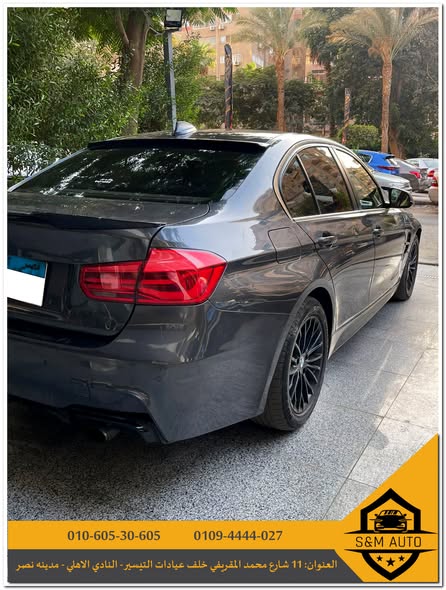 BMW 320i64762061402497124