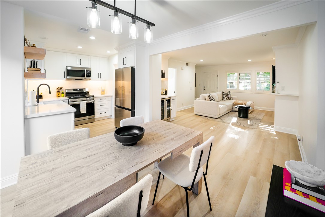 5 Sand Dollar Court 16, Newport Beach CA, 9266363878274123905120