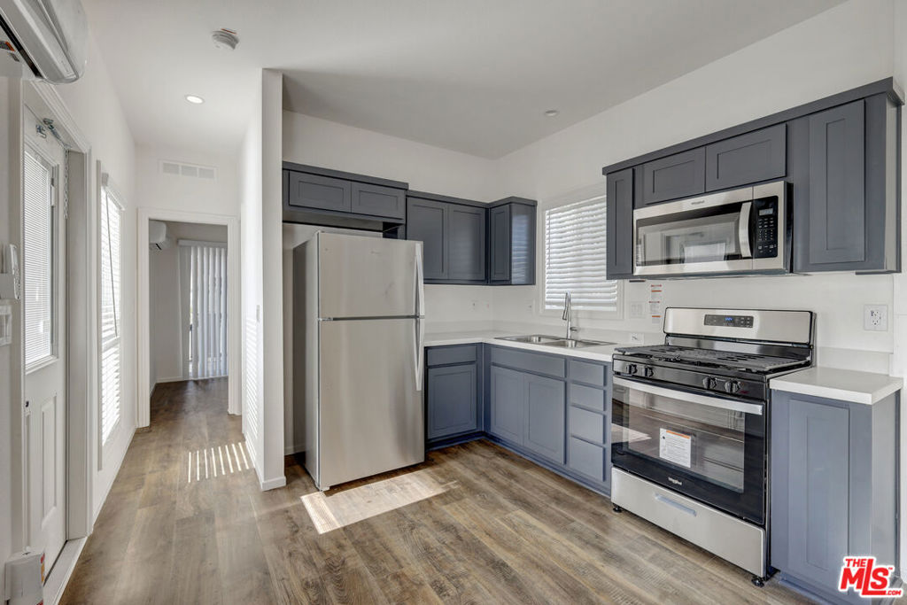 17650 Grand Avenue Lake Elsinore CA, 9253063788824392449121