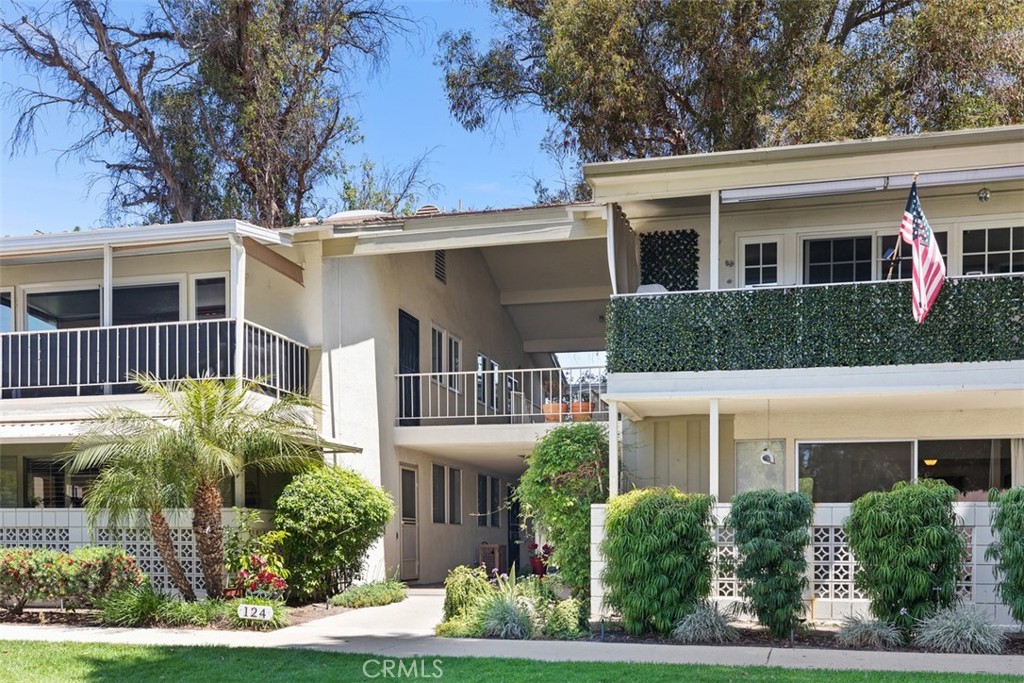 124 Via Estrada D Laguna Woods CA, 9263764130863345281120