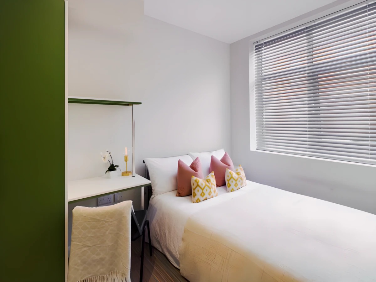 41 Guildford Street64196164664835123