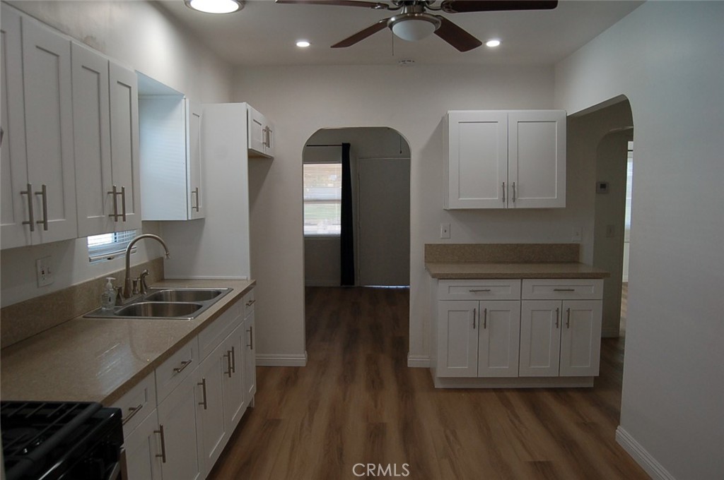 340 N Willow Avenue Rialto CA, 9237664131457562627121