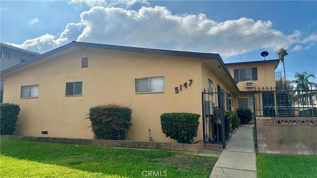 5147 Canoga Street A Montclair CA, 9176364100610553603120