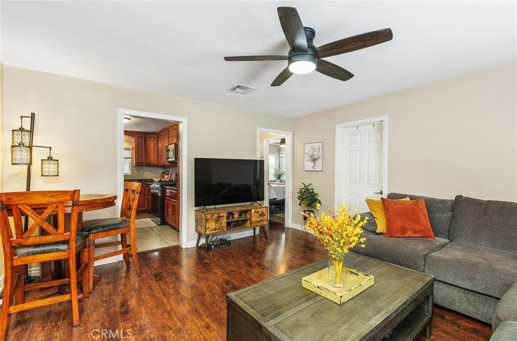 2220 Mentone, Mentone CA, 9235964121579725443122