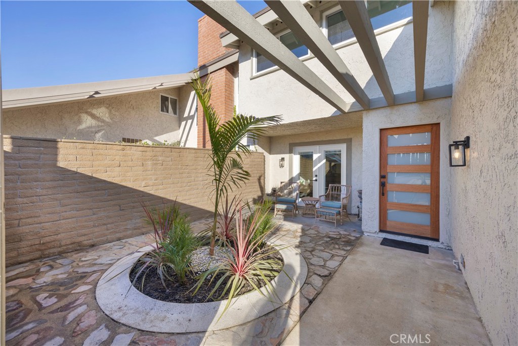 14116 Baker Street, Westminster CA, 9268364107681966723121