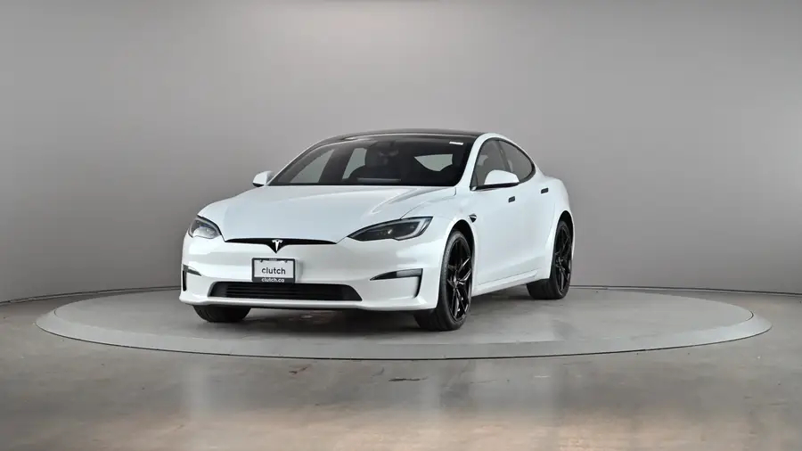 2022 Tesla Model S64223422814979120