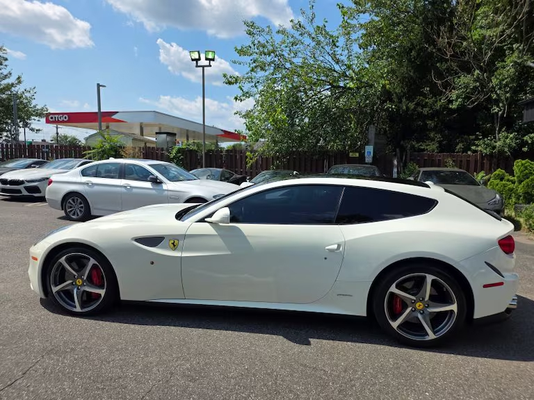 Pre-Owned 2014 Ferrari FF Coupe 2D63282427183491121