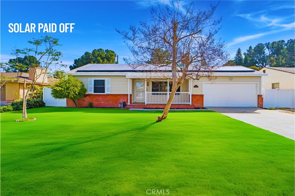 8653 8653 Larkin, Riverside CA, 9250463865989472385121