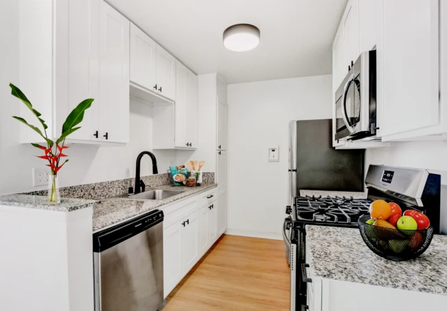 Valparaiso Apartments63459767776899122