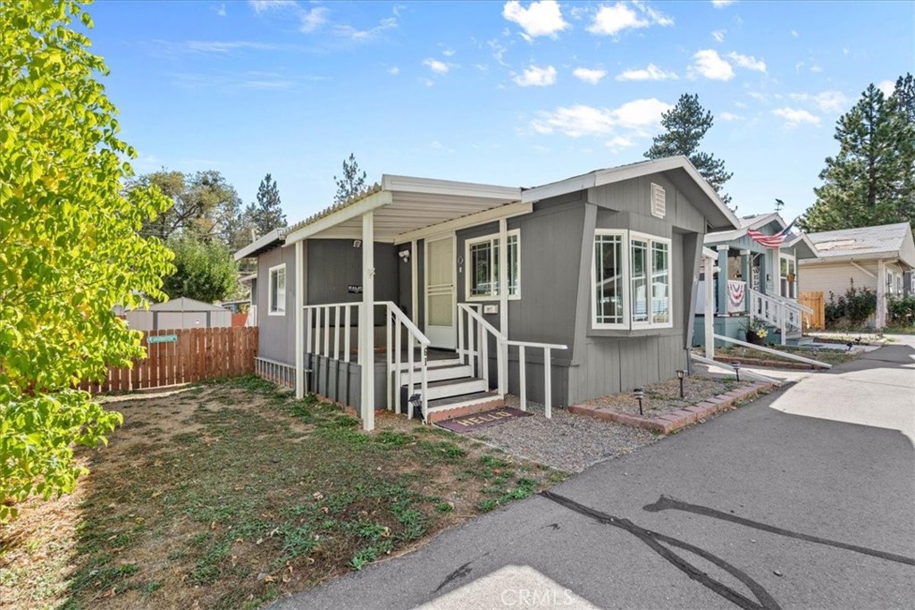 22899 Byron Road, Crestline CA, 9232564101845434115122