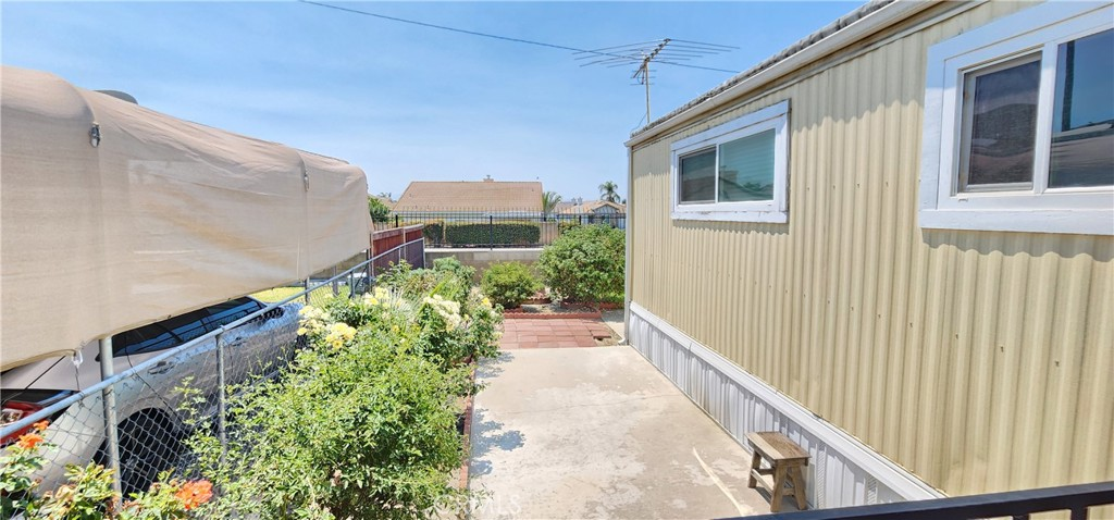 3825 Crestmore Road 321, Riverside CA, 9250963589253568897122