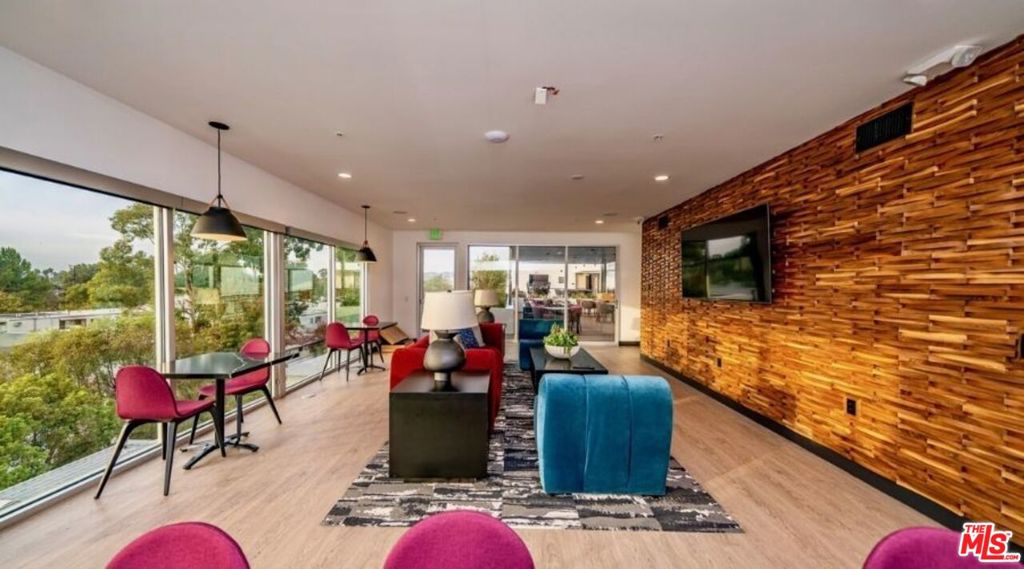 11036 Moorpark Street 315 Los Angeles CA, 9160264112833232899122