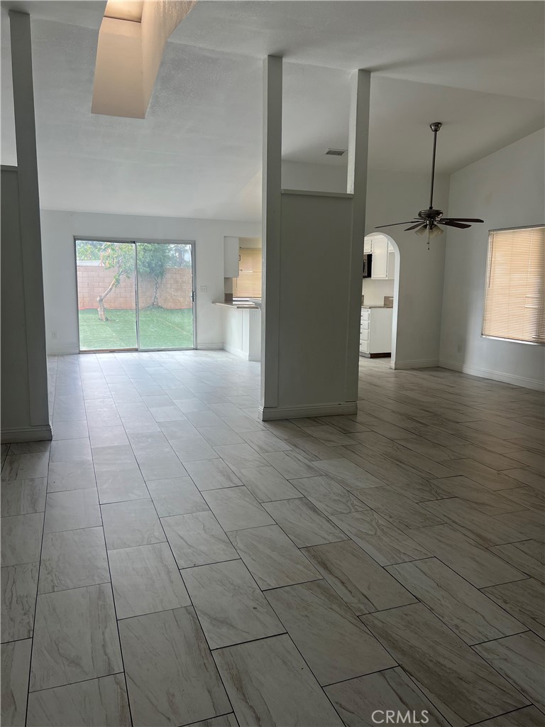 13013 Running Deer Moreno Valley CA, 9255364132091660417121