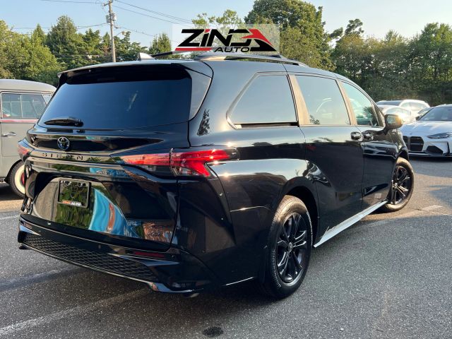 2025 TOYOTA SIENNA63682070178689121