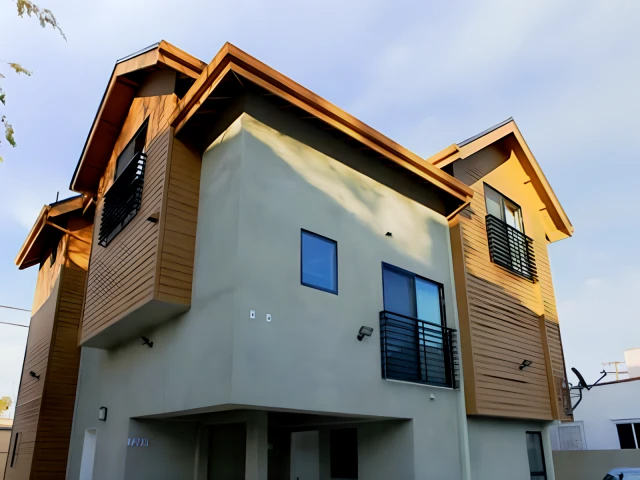 1201 - 1205 W. 30th St.63582160447619121