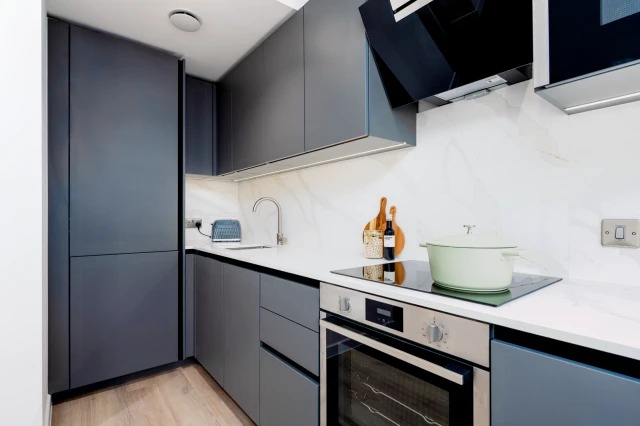 56 Park Street64184495261571122