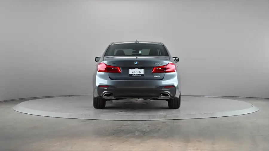 2020 BMW 5 Series64156795011971124