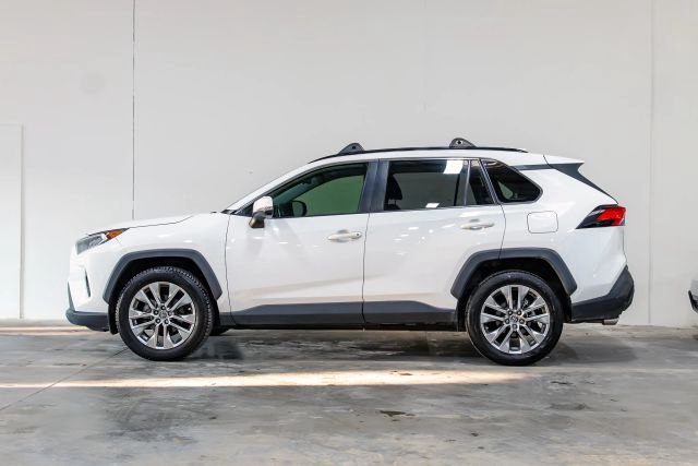 🤍 2020 Toyota RAV4 XLE Premium | 81K Miles | Top-Tier Compact SUV64021172208643122