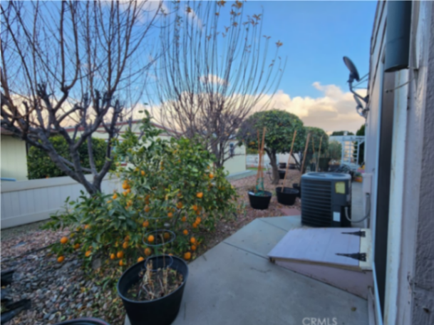 1250 N Kirby Street 127, Hemet CA, 9254563588843135619122