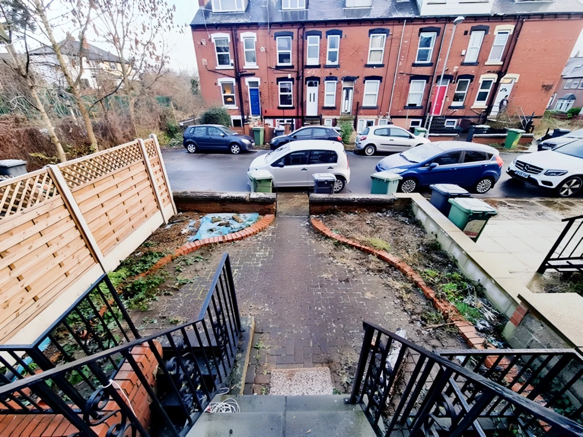 Beechwood Walk 25414#