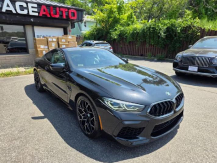BMW M8 Competition Coupé 2D de ocasión, año 202063281977715841121