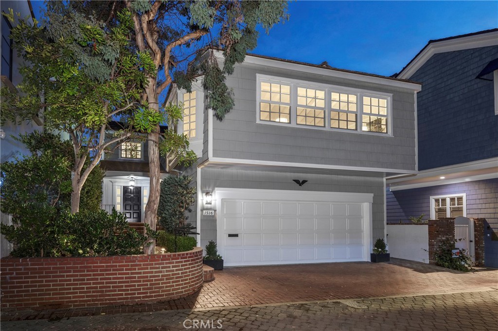 1516 E Oceanfront, Newport Beach CA, 9266163623818570883120