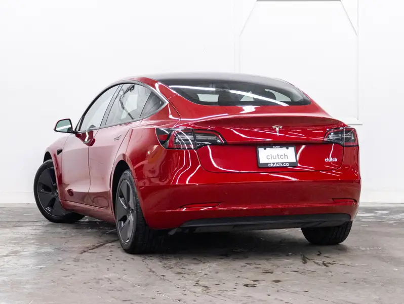 2023 Tesla Model 364376542144257122