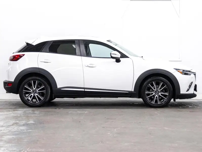 2017 Mazda CX-364429426576643122