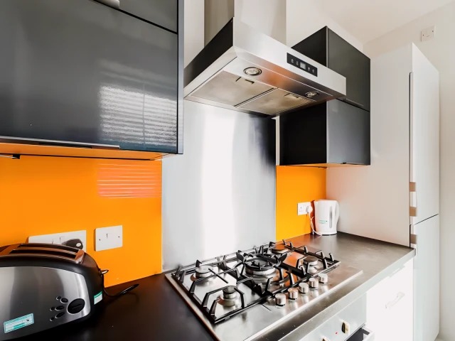 86 Beresford Street64196321128322123