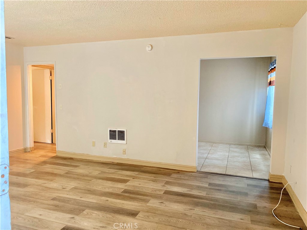 $1,148/month 8616 N Loop Boulevard 1 California City CA, 9350564042320652803120