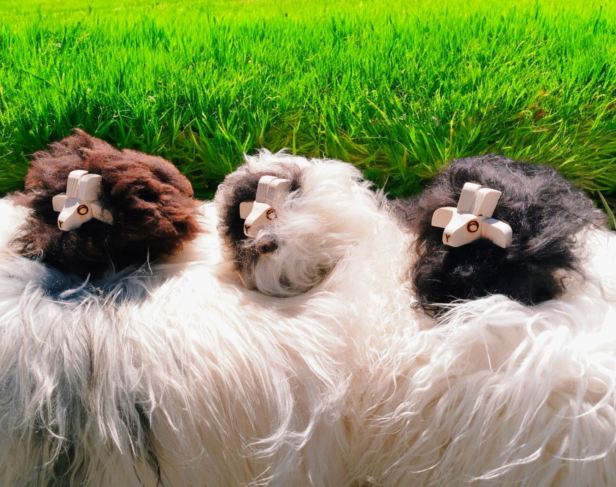 Handmade Natural Sheepskin Decorative Lambs For Sale565590963457904641