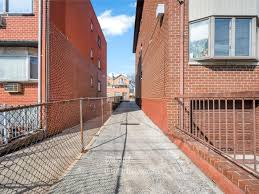 Westchester Apartments634589516240671223