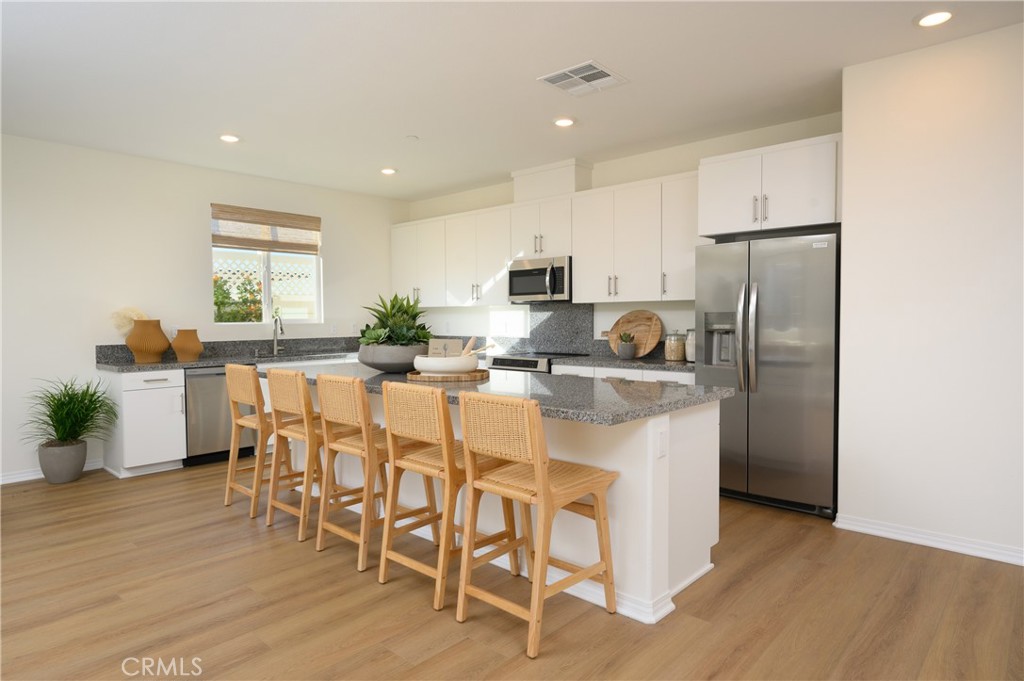 360 Axe Bay Cove, Perris CA, 9257063680597490051120