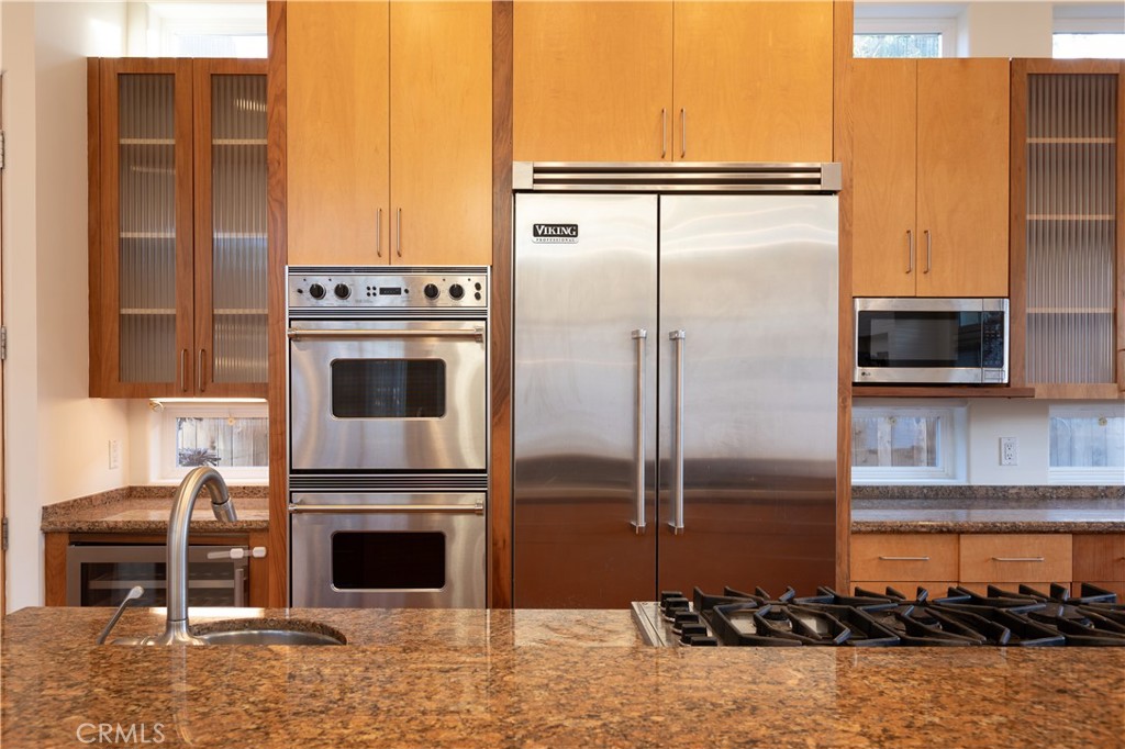 1048 14th Street Manhattan Beach CA, 9026663868561522561122