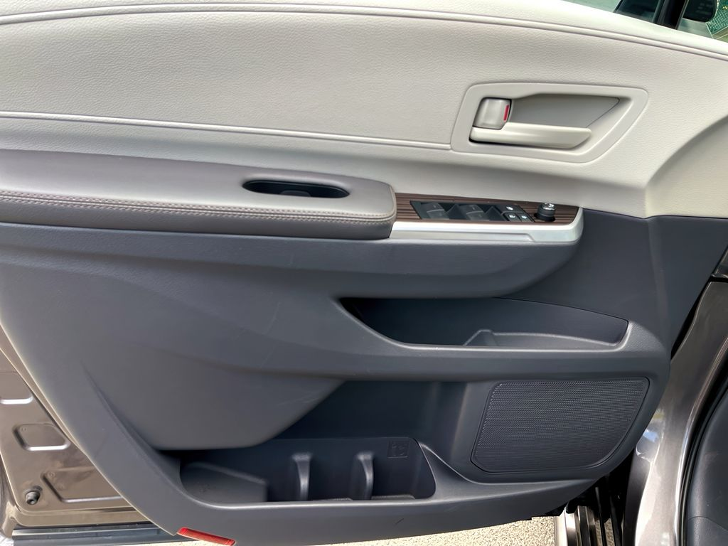 2023 TOYOTA SIENNA LE63323815793155123