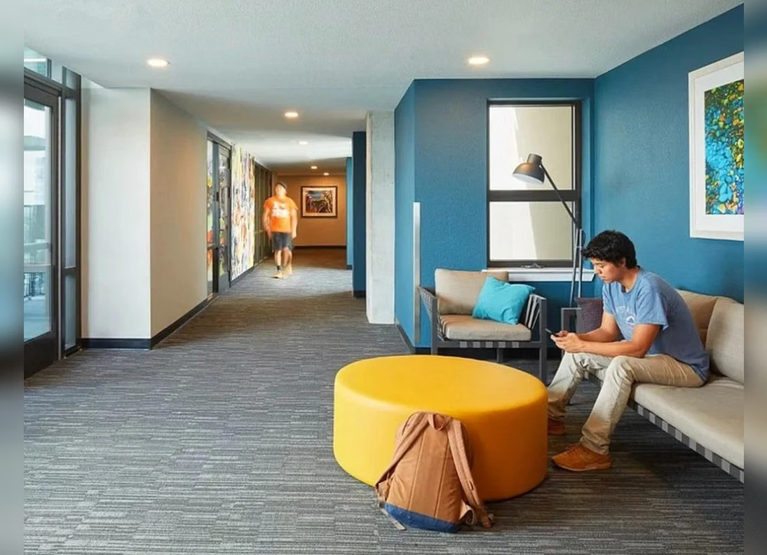 Skyloft, Austin Room in 4 Bedroom 2 Bathroom | Stubb's F64240903322114122