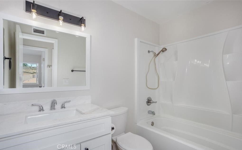 $3,700/mes 760 N Adele Street 1 Orange CA, 9286764068050032899120