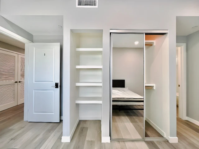 1370 W 35th Pl63399457822977121