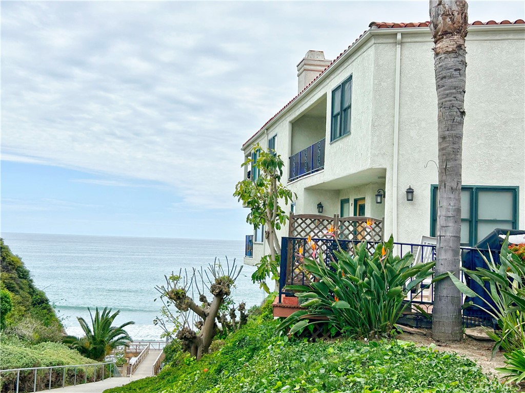 258 W Escalones 6R San Clemente CA, 9267264112004426627122